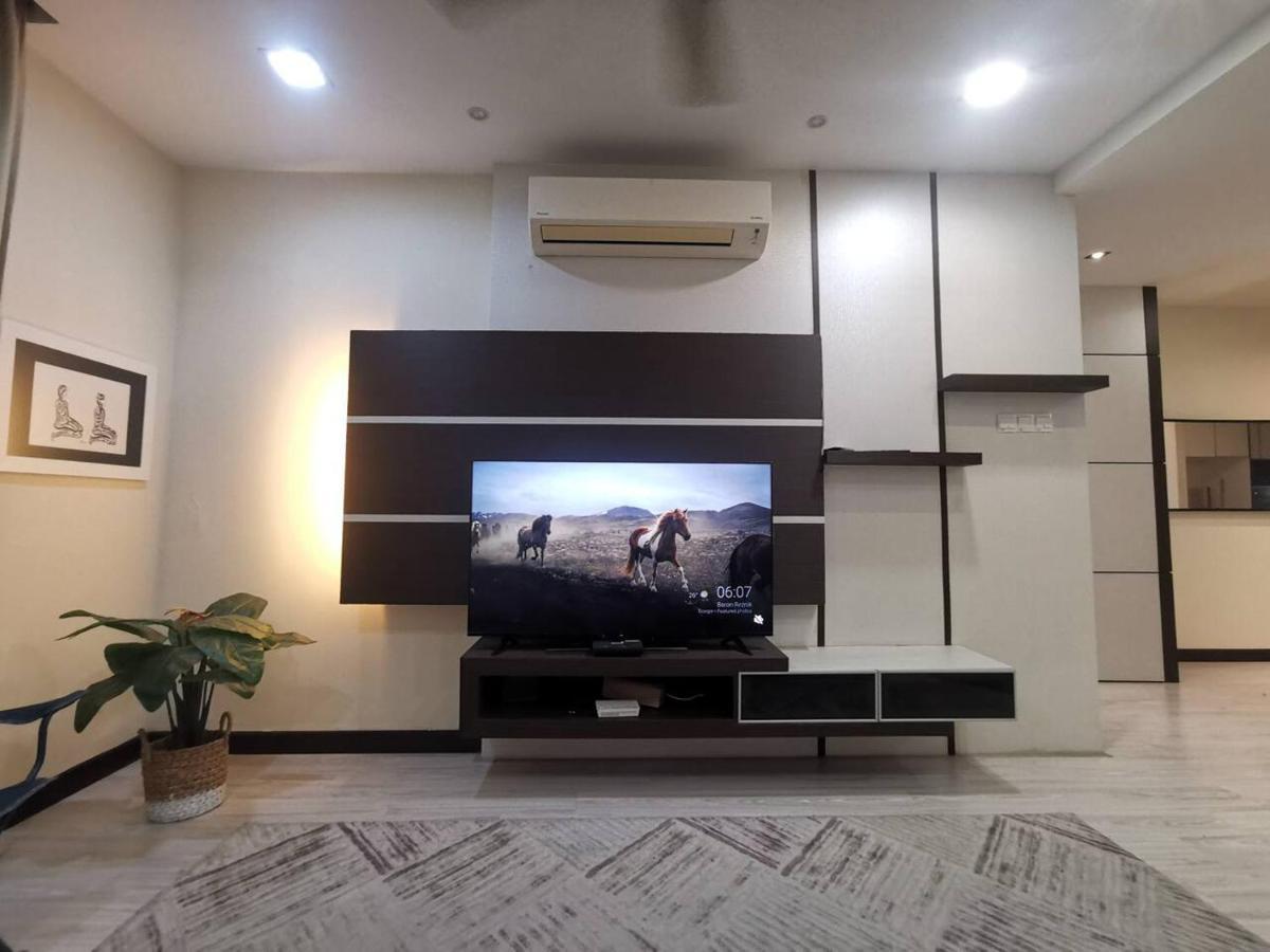 Enarahomes Shah Alam Exterior foto